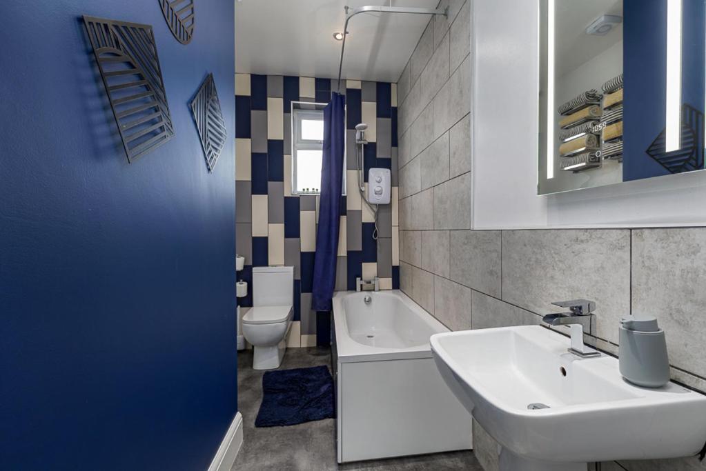 Modern Comfort-Family-Friendly-Near City & Peaks Шефилд Екстериор снимка